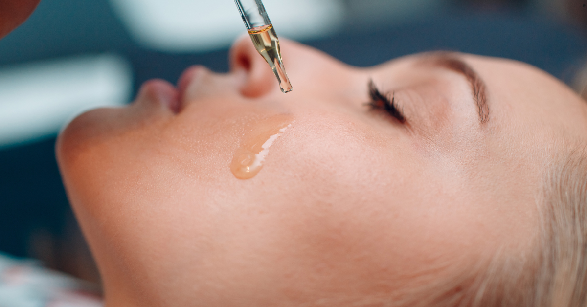 What Oil to Use for Dermaplaning